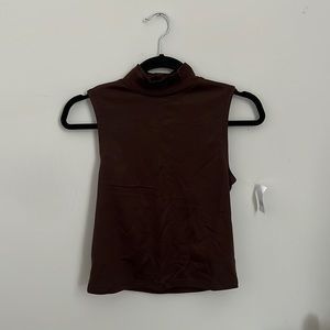 GAP Modern Mockneck Tee in Chocolate Brown